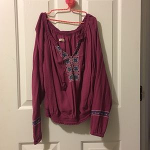 🌻Hollister Bohemian Top🌻